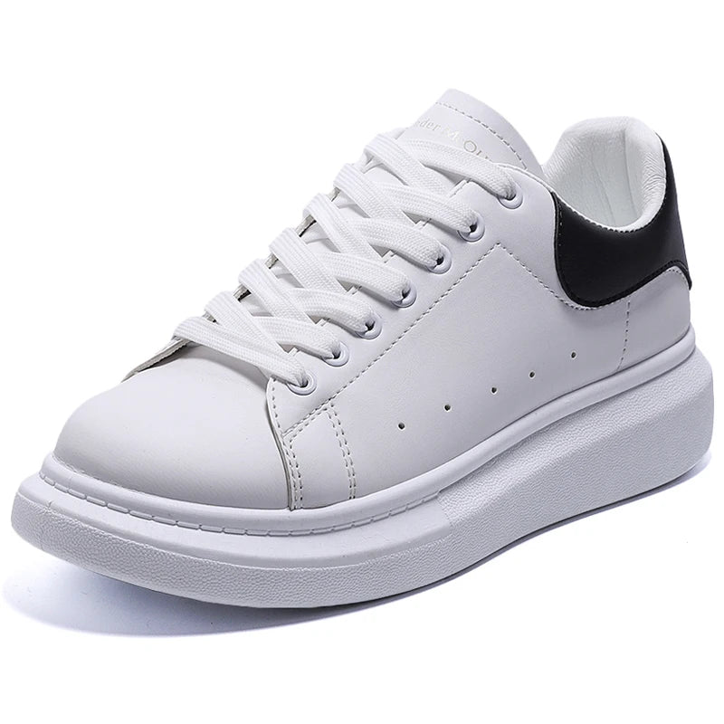 Classic Little White Shoes for Men's Casual Sports Shoes Leather Women Thick Bottom Board Shoes Student Sneaker Skate Shoes